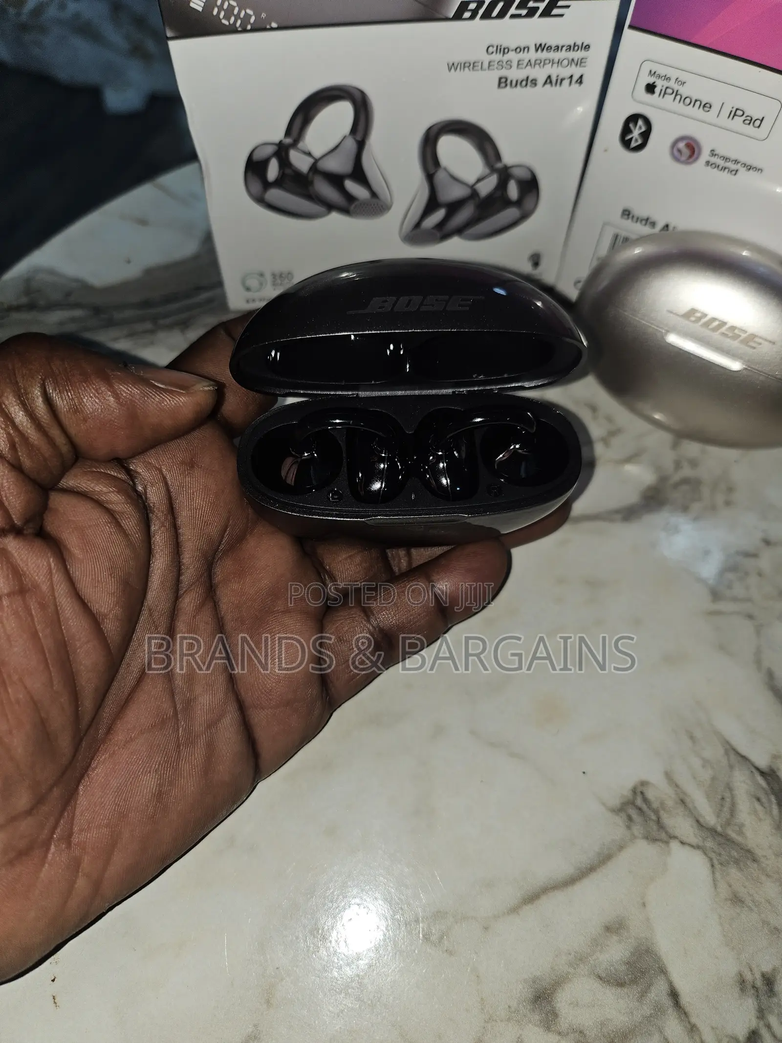 Bose Clip-on Wearable Buds