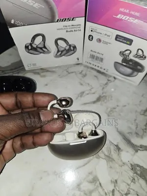 Bose Clip-on Wearable Buds