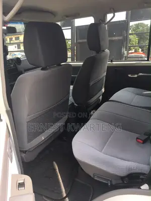 Toyota Land Cruiser 2019 White