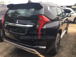 New Mitsubishi Montero Sport 2023 Black