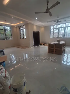 3bdrm Apartment in Nanakrom Kfc, School Junction for rent