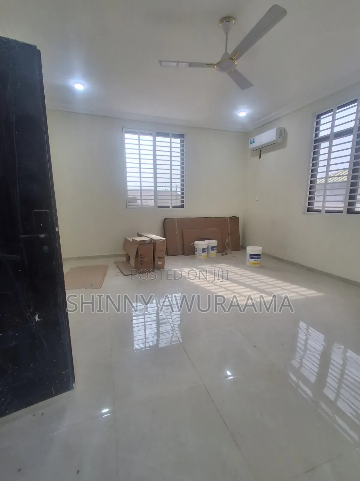 3bdrm Apartment in Nanakrom Kfc, School Junction for rent