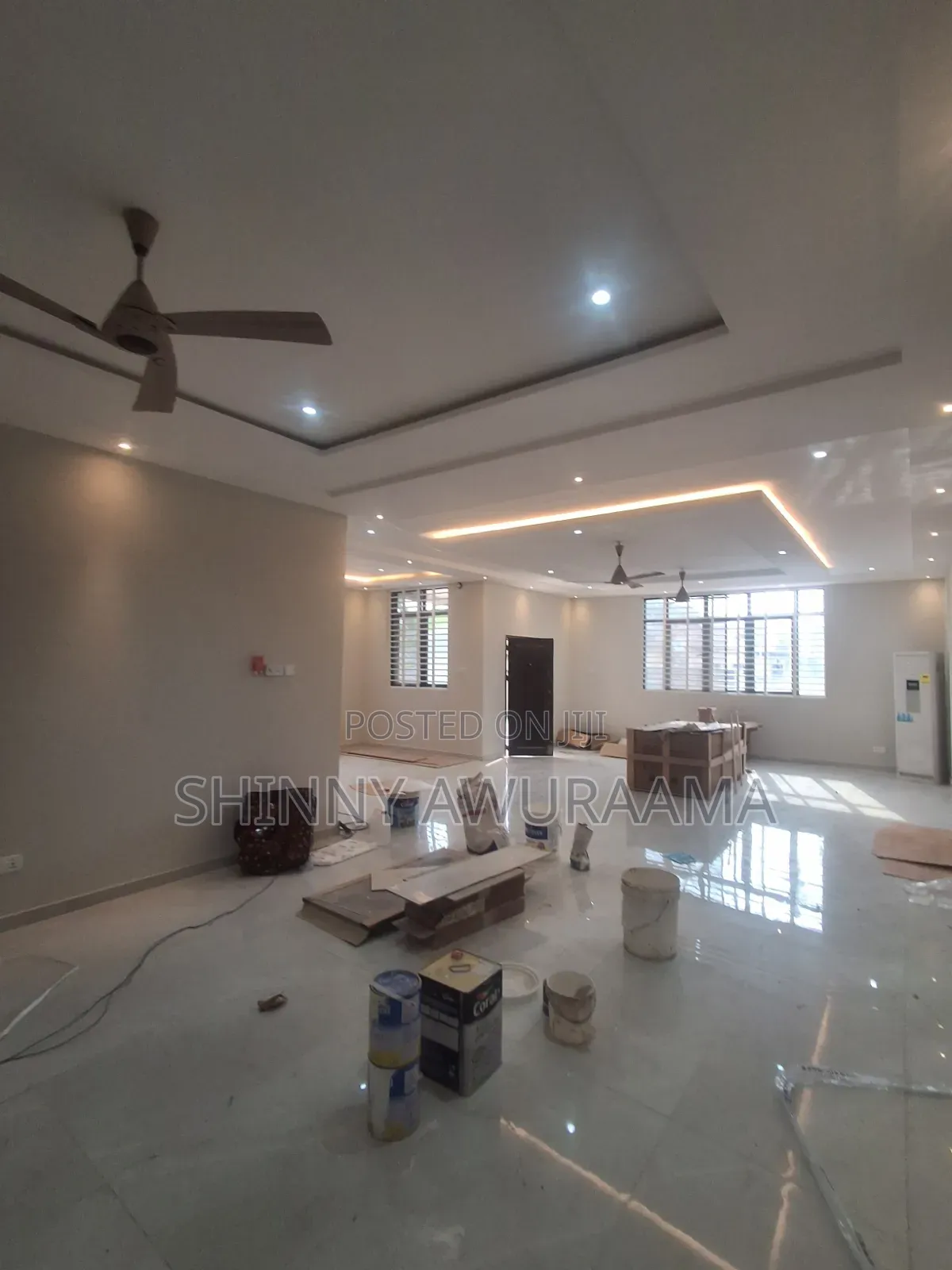3bdrm Apartment in Nanakrom Kfc, School Junction for rent