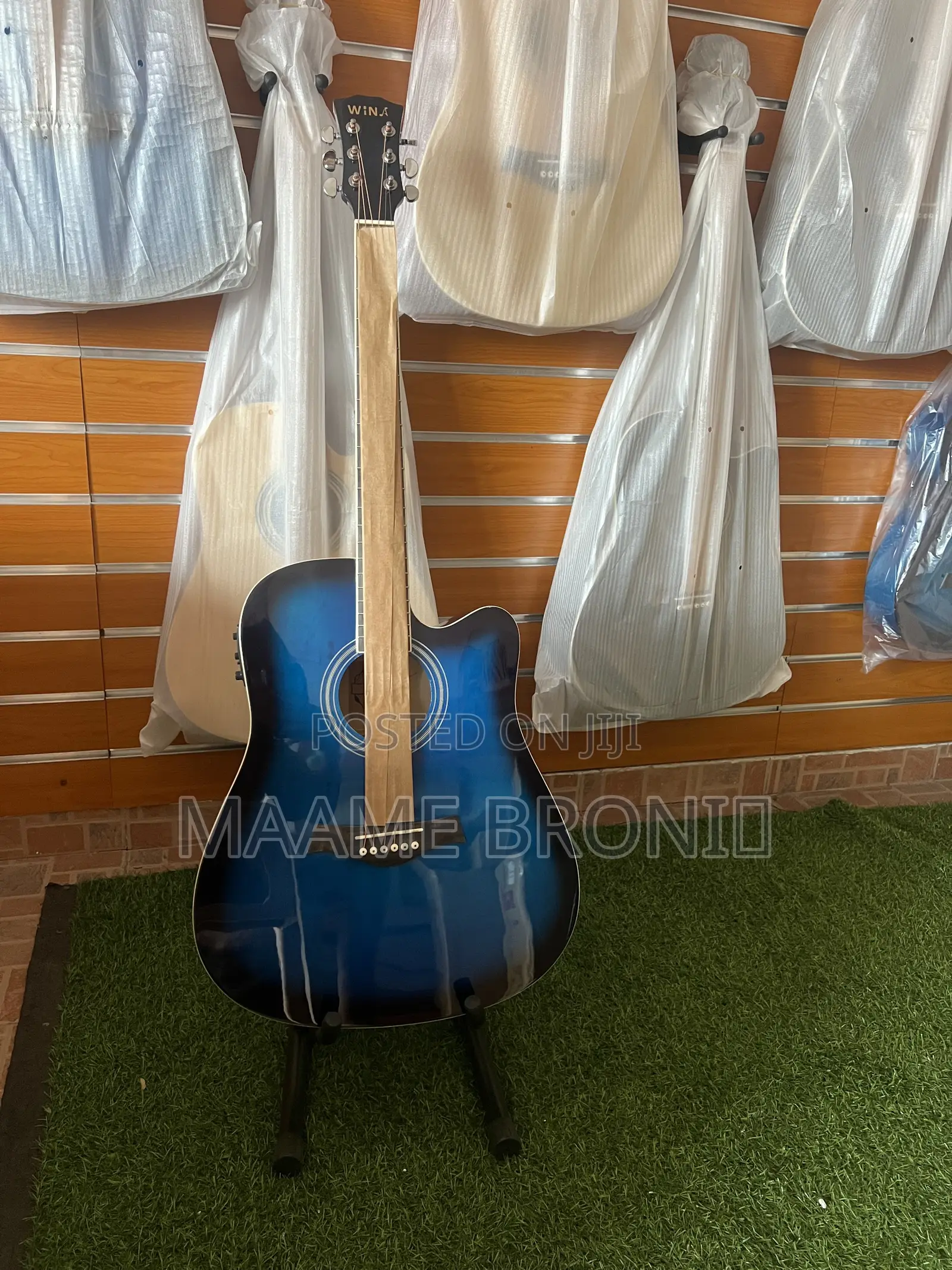 Semi Acoustic Guitar + Free Accessories