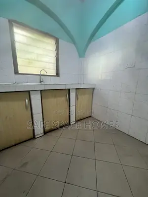 1bdrm Apartment in Burma Camp for rent
