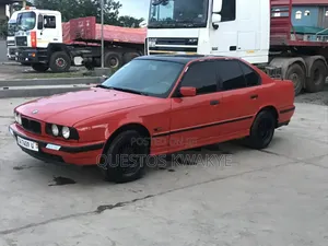 BMW 520i 2001 Orange