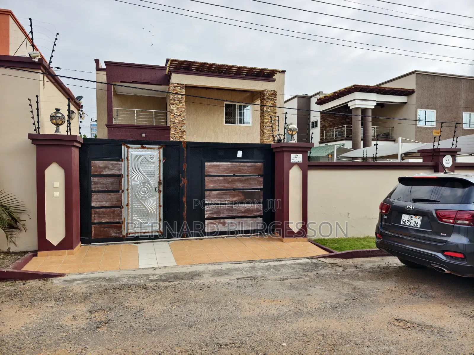 4bdrm Mansion in Boundary Road Area for rent