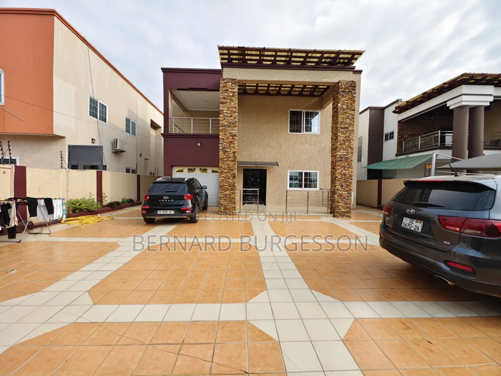 4bdrm Mansion in Boundary Road Area for rent