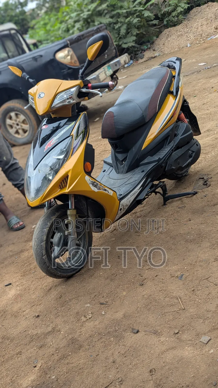 Kymco 2017 Yellow