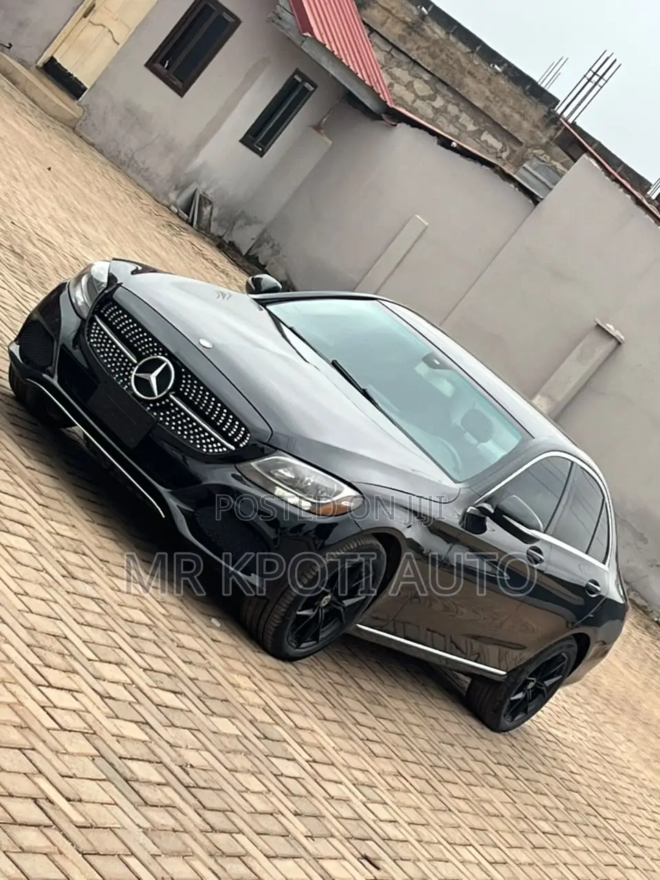Mercedes-Benz C300 2015 Black