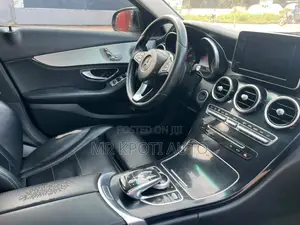 Mercedes-Benz C300 2015 Black