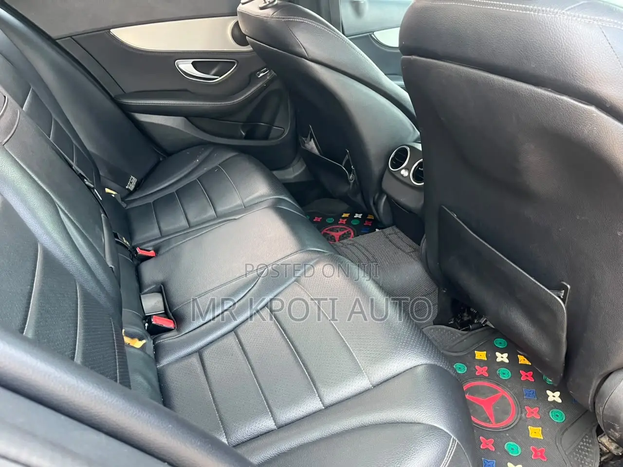 Mercedes-Benz C300 2015 Black