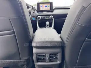 Toyota RAV4 2023 White