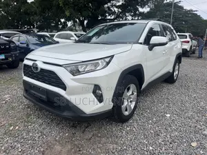 Toyota RAV4 2023 White
