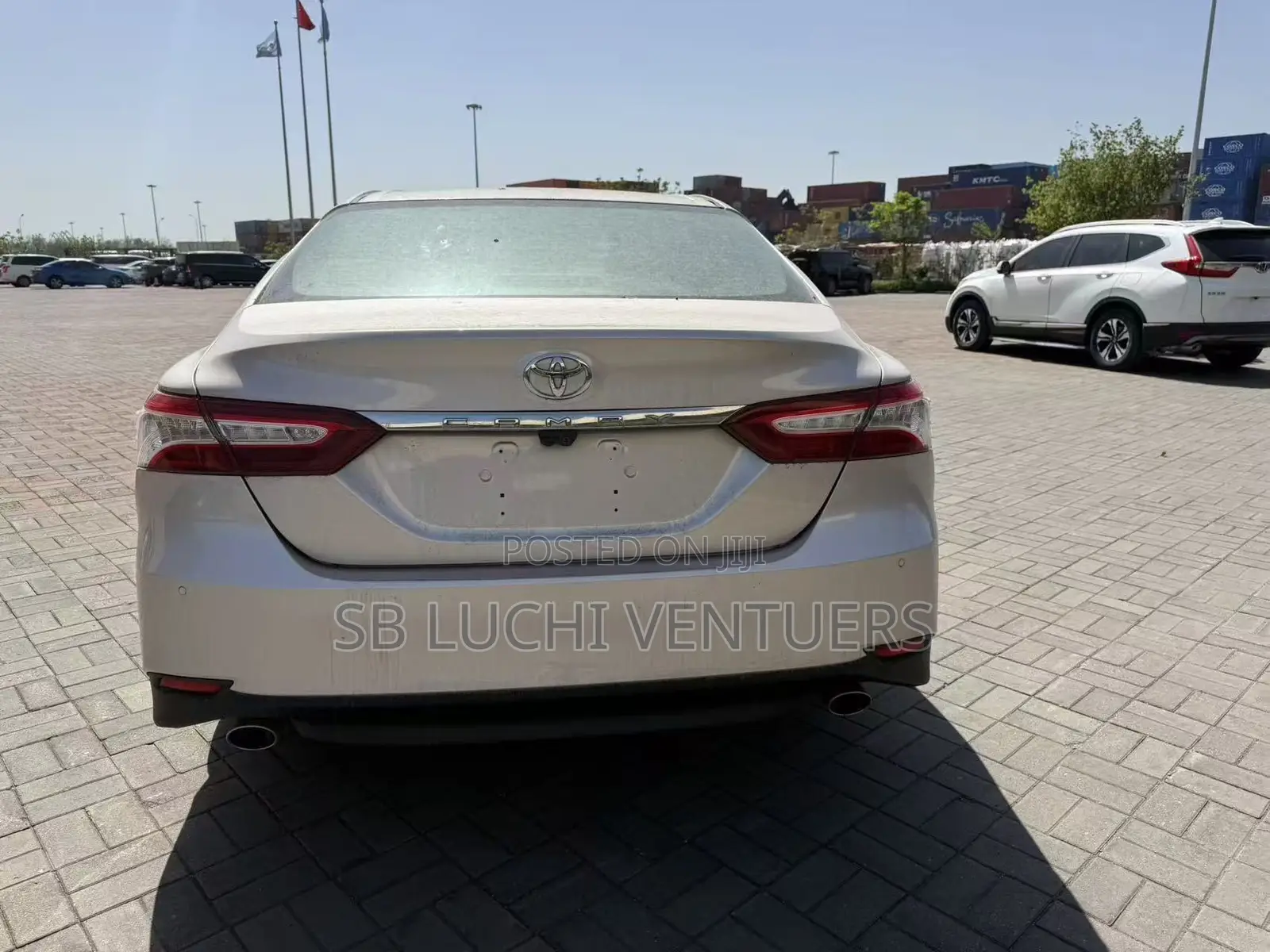 Toyota Camry 2020 Silver