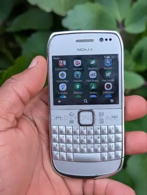 Nokia E6 Silver