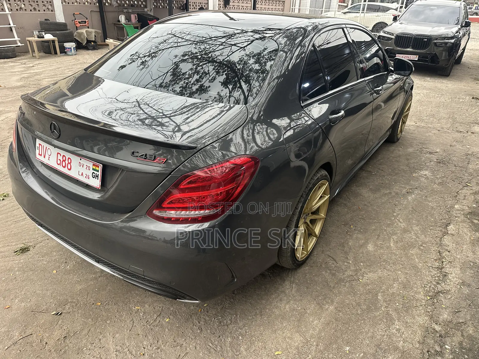 Mercedes-Benz C400 4Matic AWD Sedan (3.0L V6 7A) 2015 Gray