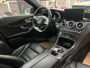 Mercedes-Benz C400 4Matic AWD Sedan (3.0L V6 7A) 2015 Gray