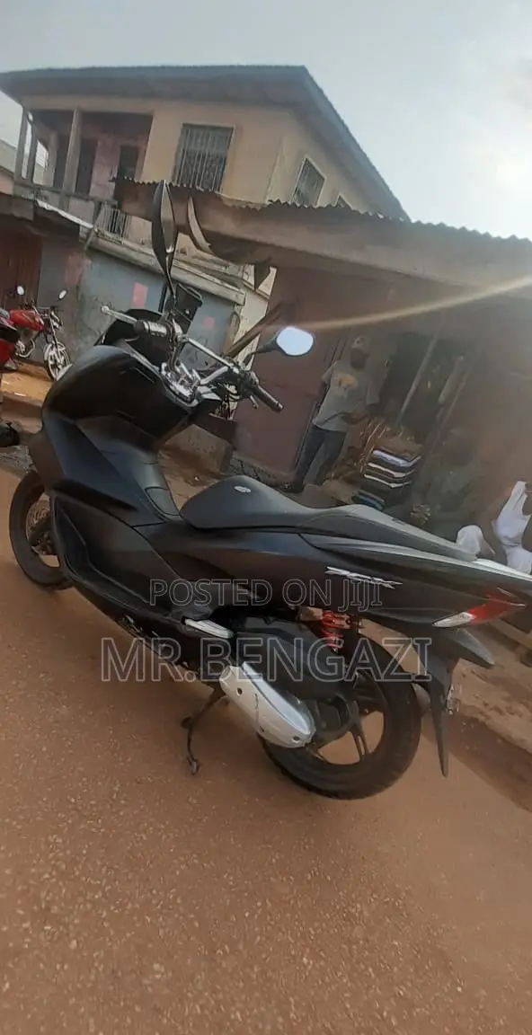 New Honda XL 125 2026 Black