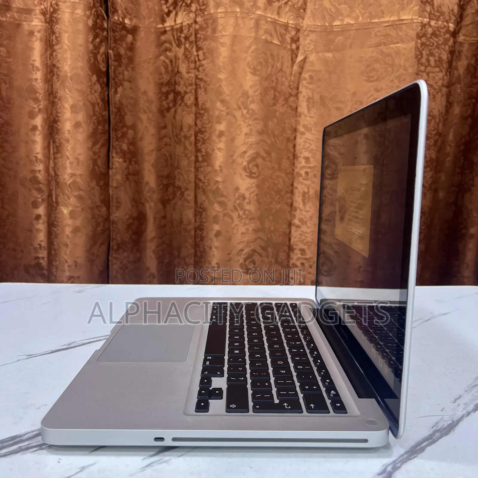 Laptop Apple MacBook Pro 2012 4GB Intel Core i5 HDD 500GB