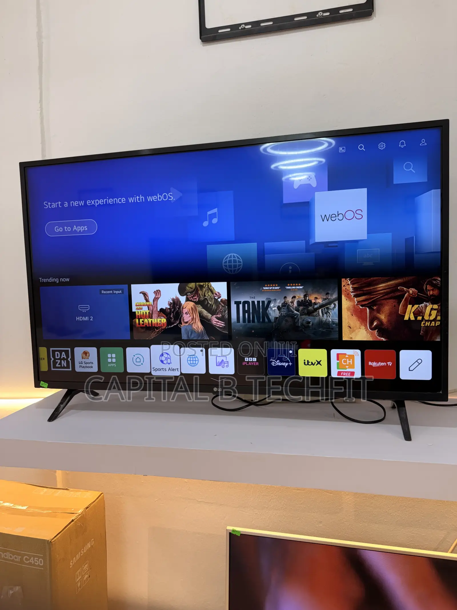 43inches Full Digital Satellite Smart LG MACHINE