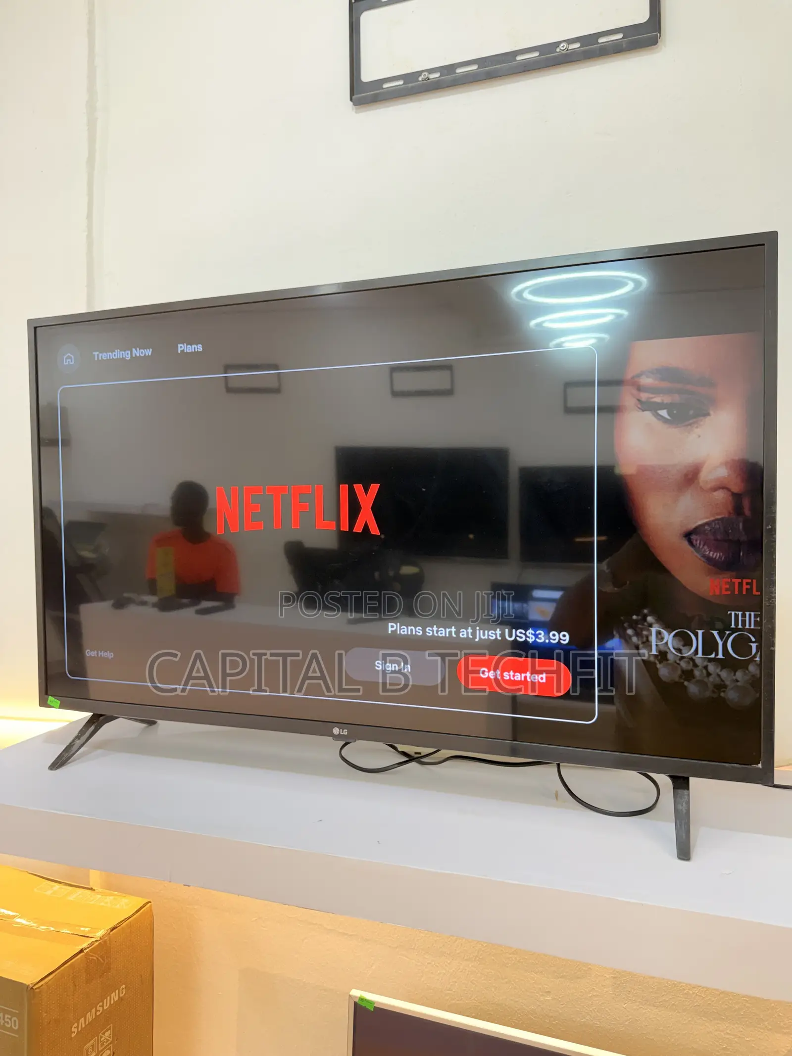43inches Full Digital Satellite Smart LG MACHINE