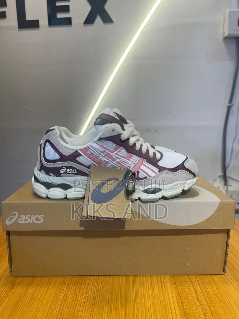 Asics Sneaker