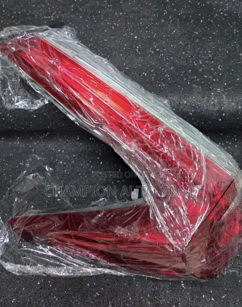 Honda Cr-v 2017-2018-2019 Tail Light