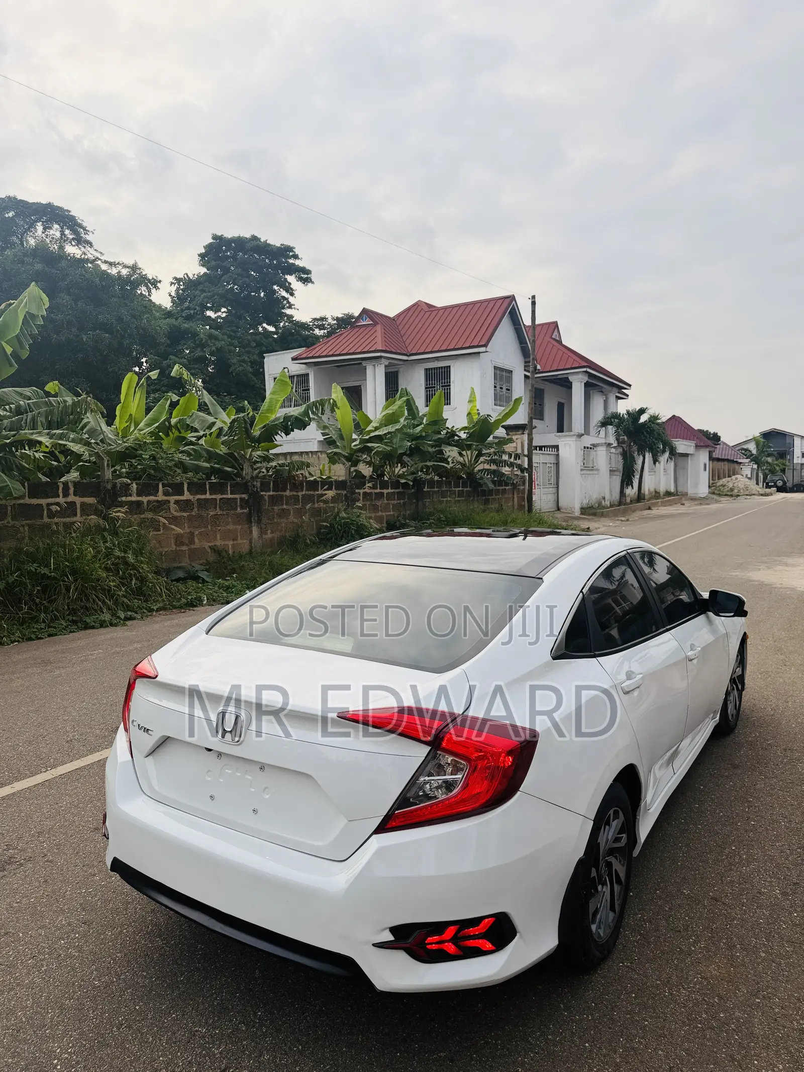 Honda Civic EX Sedan 2018 White