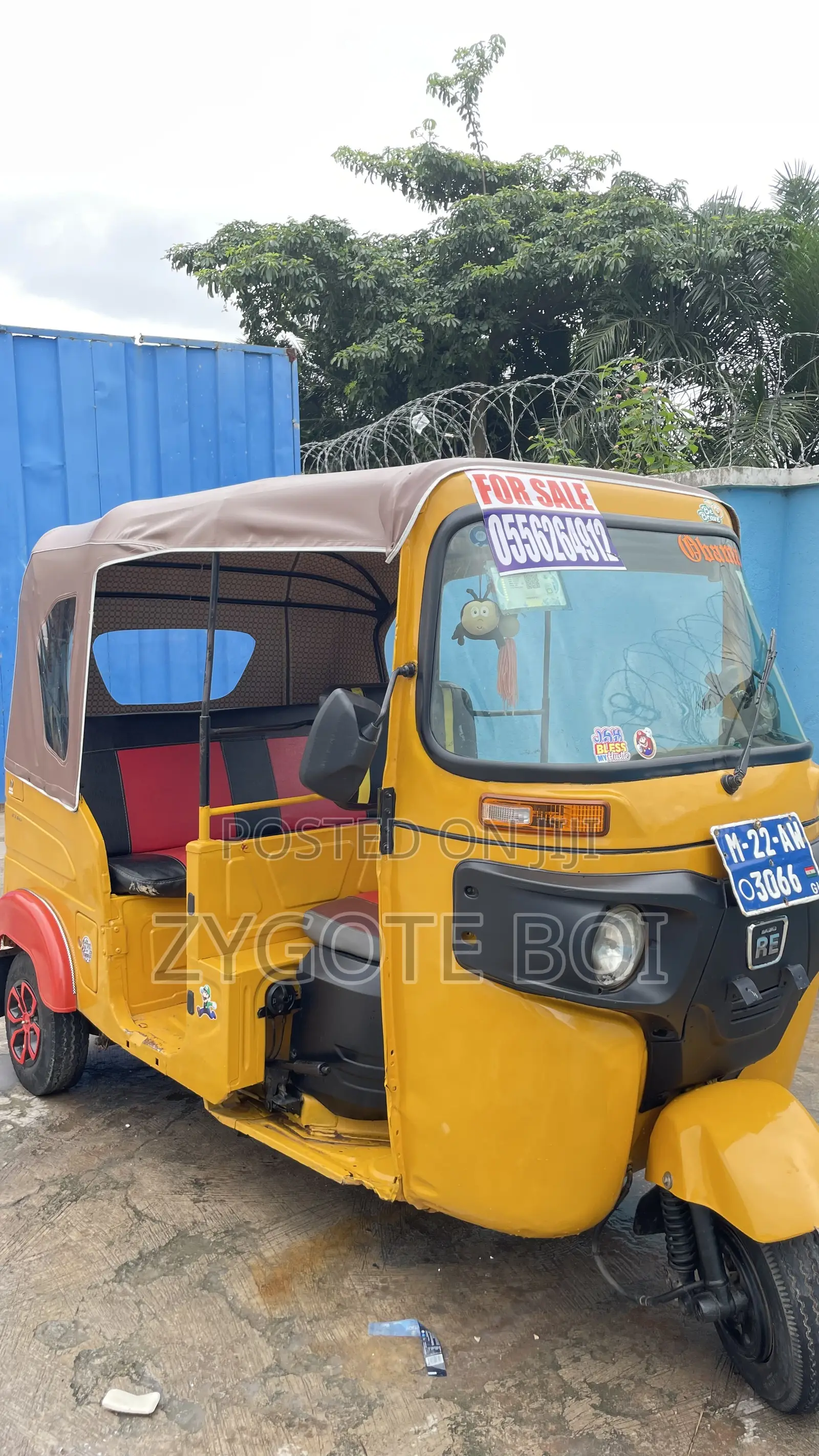Bajaj RE 2022 Yellow