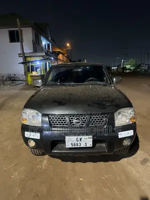 Nissan Hardbody 2000 Black