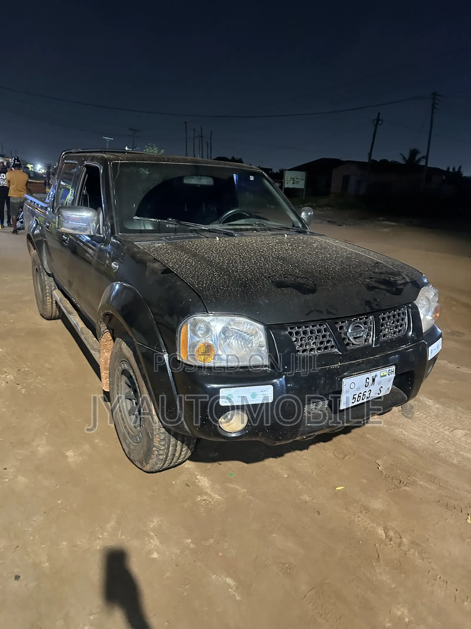 Nissan Hardbody 2000 Black