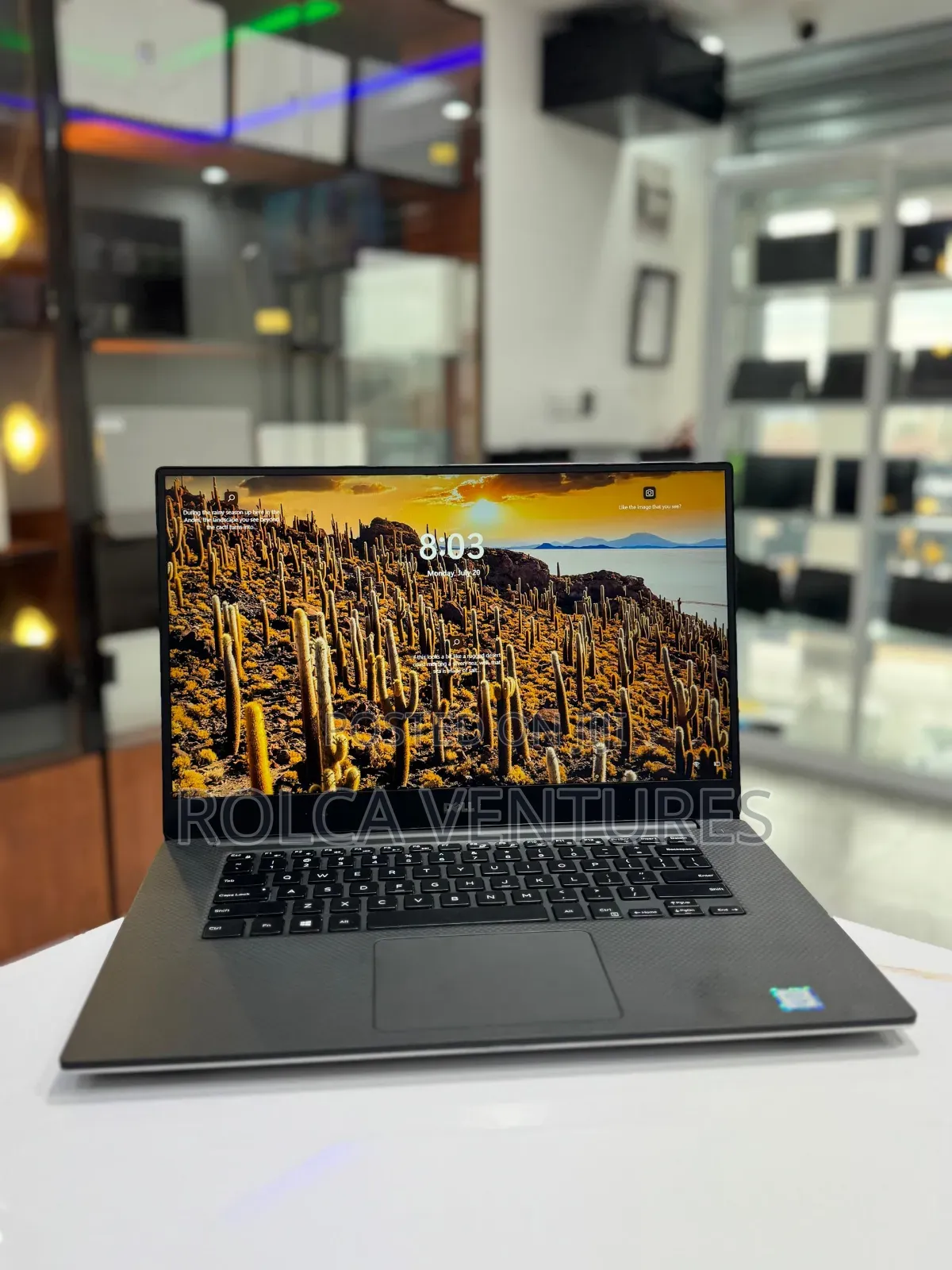 Laptop Dell Precision 5520 16GB Intel Xeon SSD 256GB