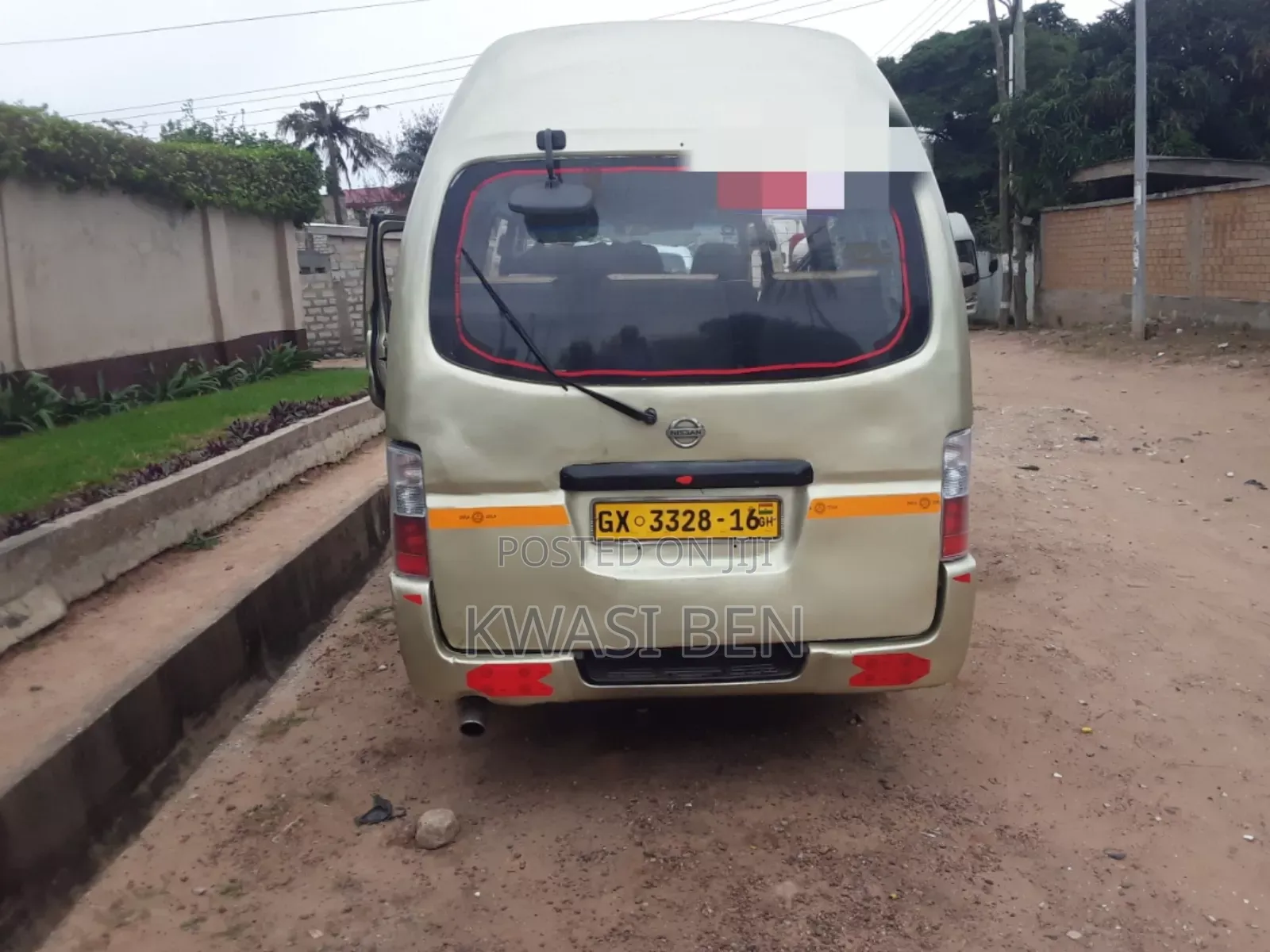 Nissan Caravan (Urvan) 2006 Grey
