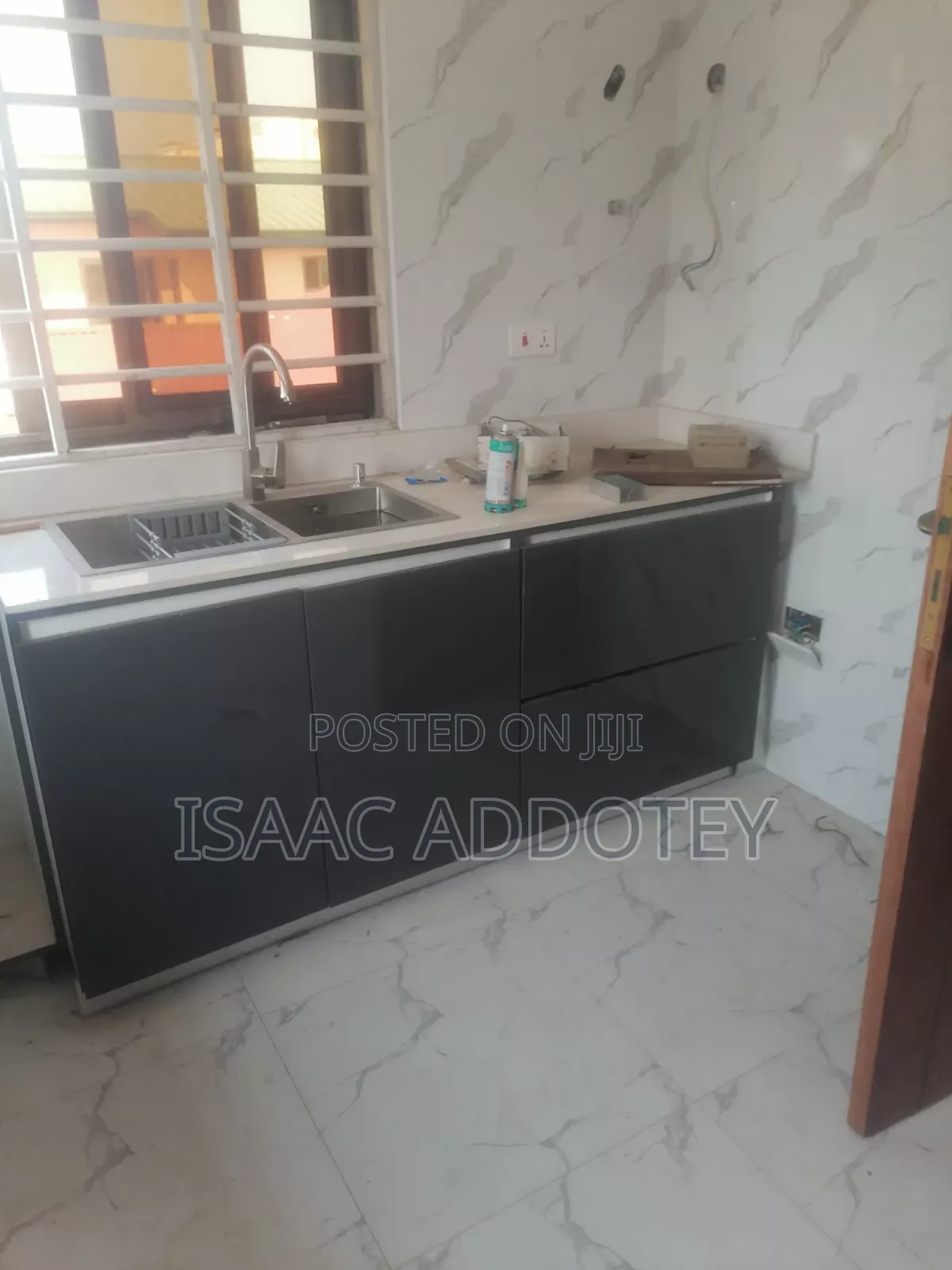 2bdrm Apartment in Lashibi Transforma, Baatsona Total for rent
