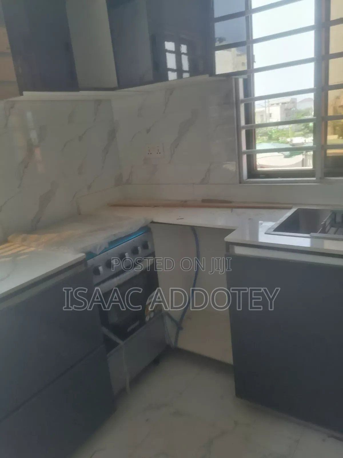 2bdrm Apartment in Lashibi Transforma, Baatsona Total for rent