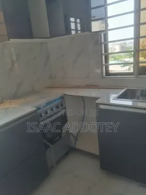 2bdrm Apartment in Lashibi Transforma, Baatsona Total for rent