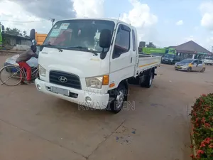 Hyndai Mighty Truck