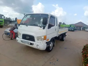 Hyndai Mighty Truck