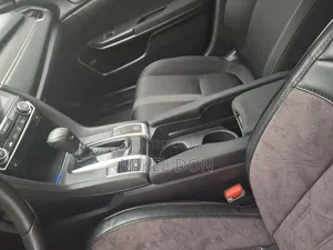 Honda Civic 2016 White