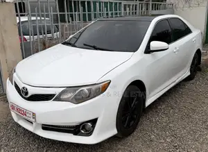 Toyota Camry 2014 White