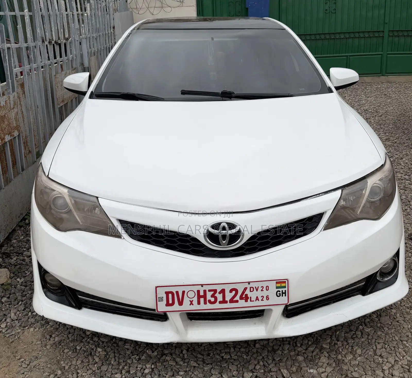 Toyota Camry 2014 White