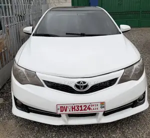 Toyota Camry 2014 White