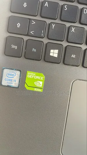 Laptop Acer Aspire E5-574 8GB Intel Core i5 HDD 500GB
