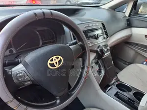 Toyota Venza 2011 Blue