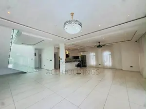 4bdrm Mansion in East Legon Hills for sale