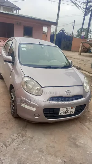 Nissan March 2011 Pink