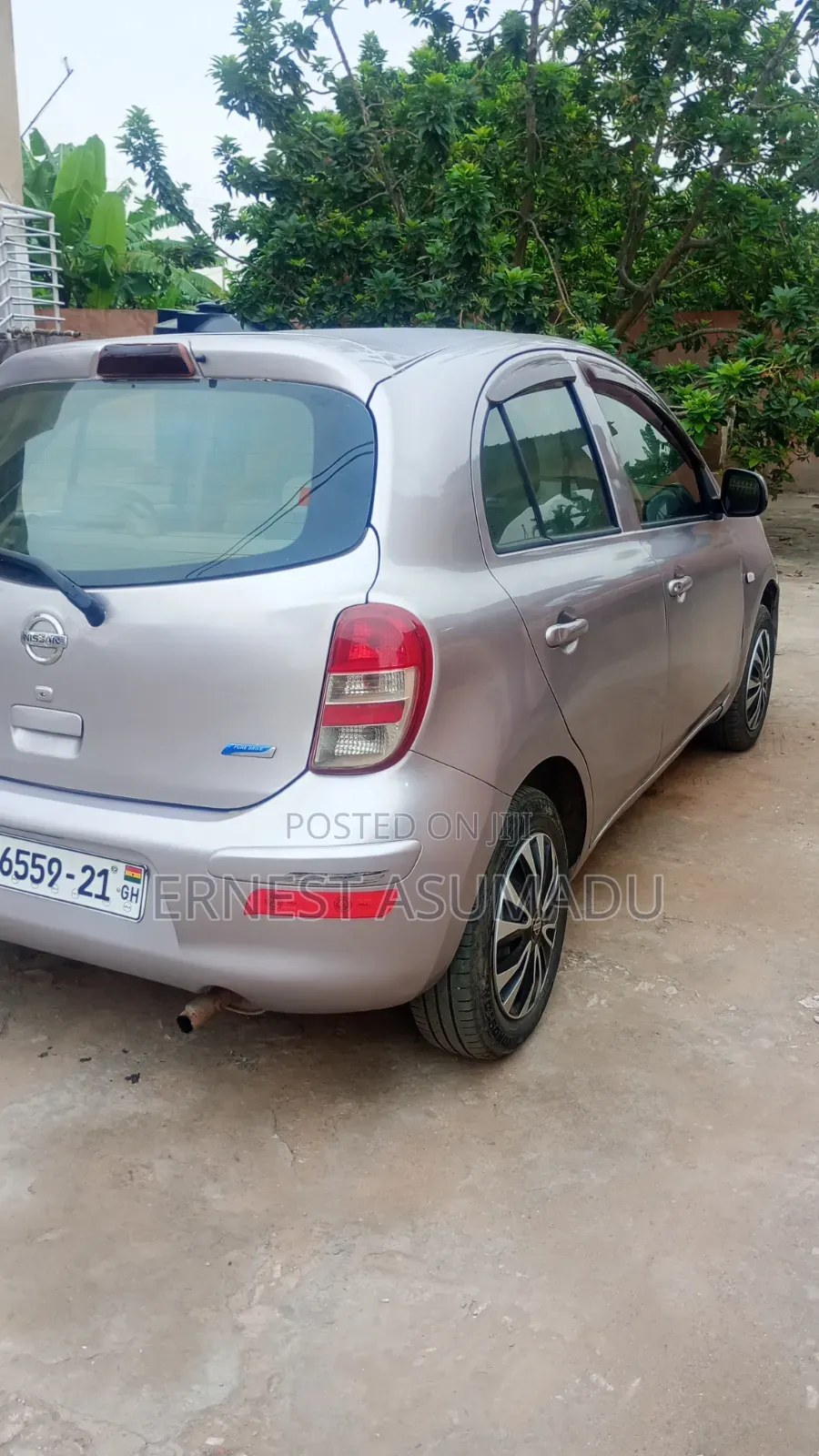 Nissan March 2011 Pink
