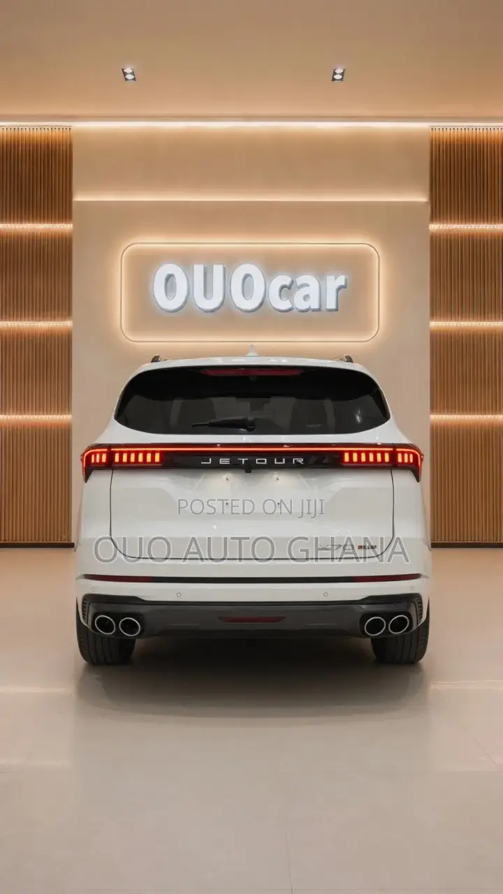 Jetour X70 Plus 1.6 7-Seater FWD 2021 White
