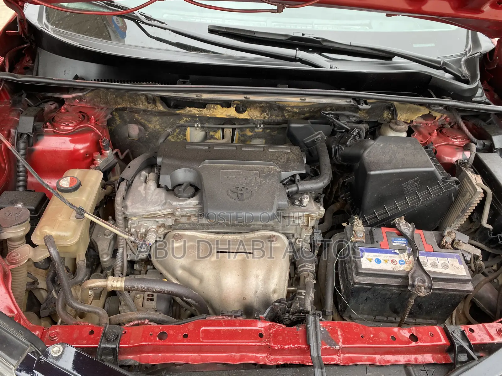 Toyota RAV4 XLE AWD (2.5L 4cyl 6A) 2016 Red